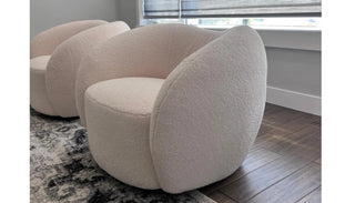 DAVOS Swivel Chair - Divinus Furniture